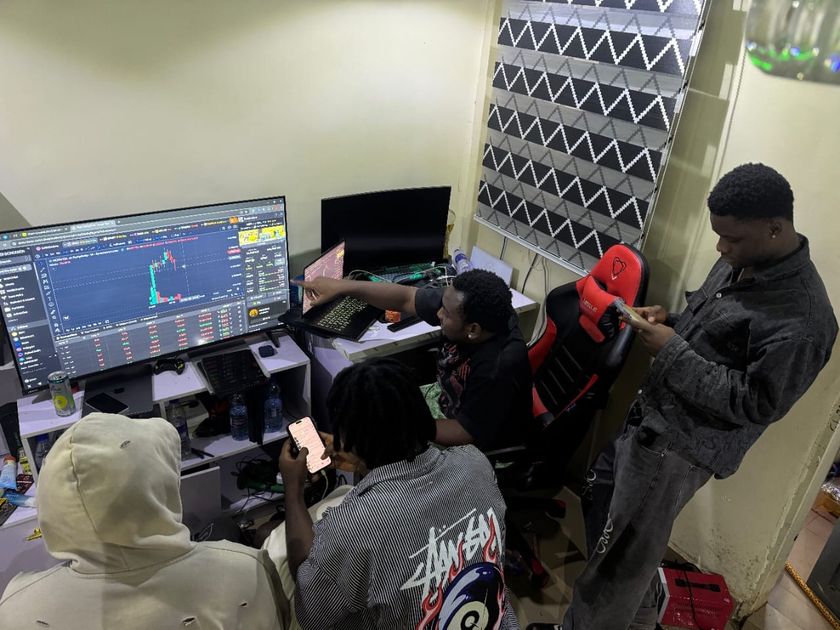 The Zee Wallet team at work